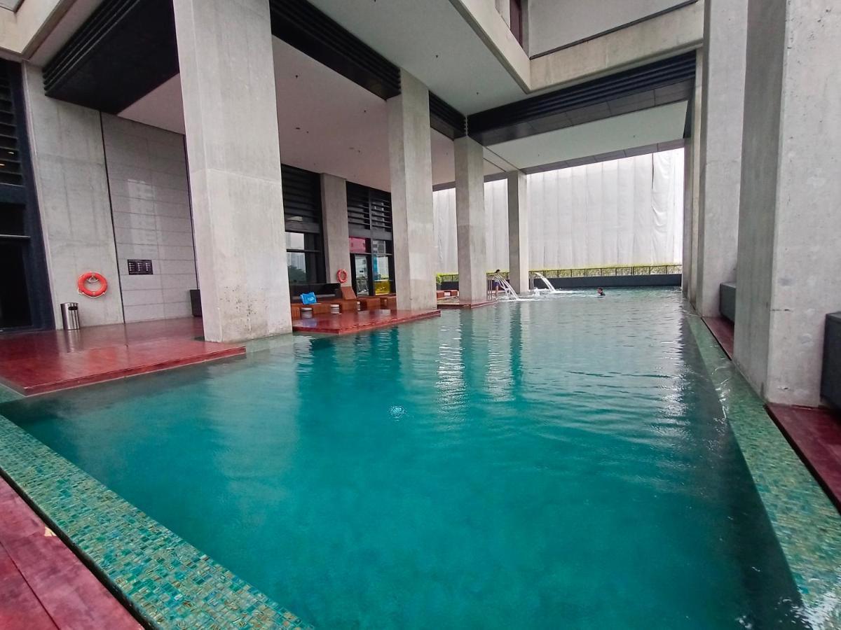 Arcoris Mont Kiara Kuala Lumpur By Klhomesweet 外观 照片